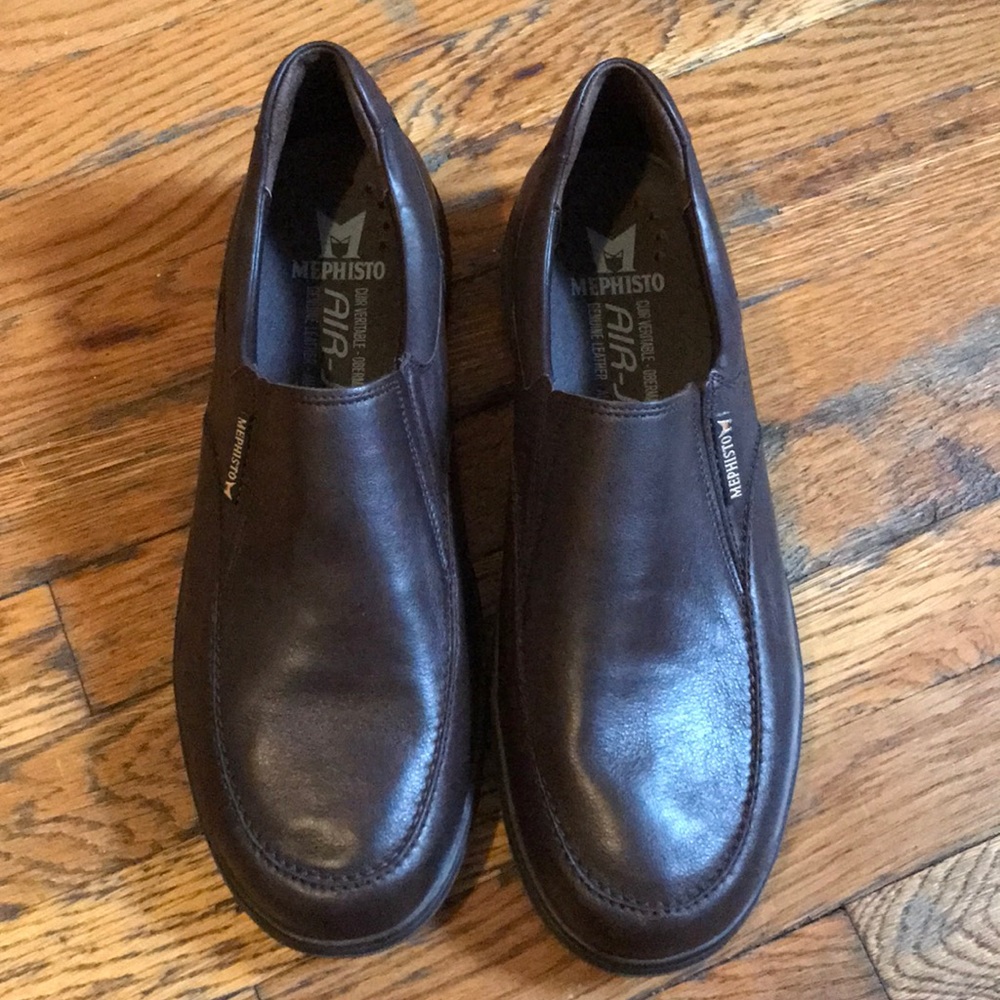 Brown Mephisto air-jet